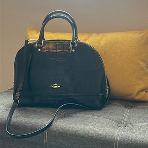Pre-Loved Sierra Satchel Bag. Croc embossed